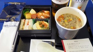 全日空 ANA463 羽田 - 那覇 プレミアムクラス機内食