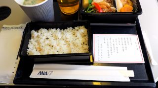 ANA464 沖縄 – 羽田 プレミアムクラス 機内食