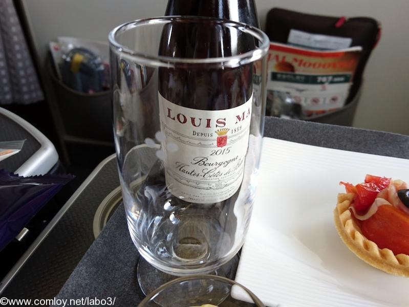 日本航空 JL96 台北（松山） - 羽田 ビジネスクラス 機内食 赤ワイン