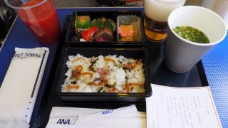 全日空 ANA464 沖縄 - 羽田 プレミアムクラス機内食