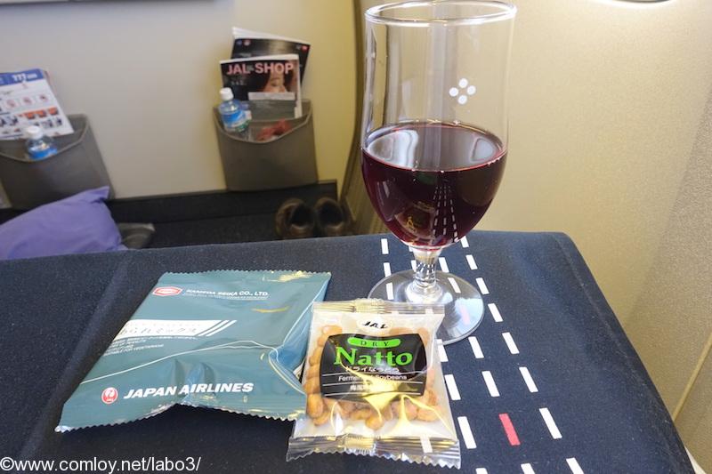 日本航空 JL31 羽田 ー バンコク ビジネスクラス機内食　 赤ワイン