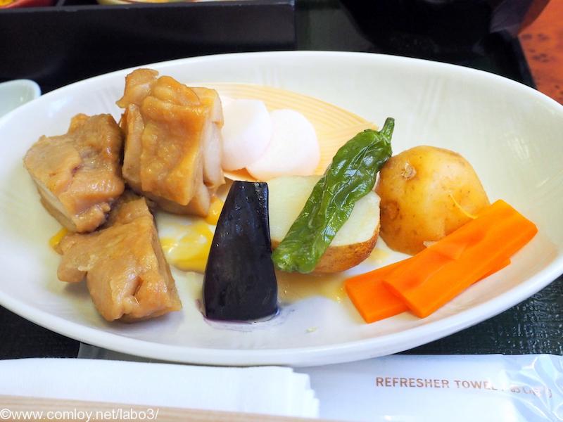 日本航空　JAL906 那覇 - 羽田　ファーストクラス　機内食 グリルチキンの西京味噌