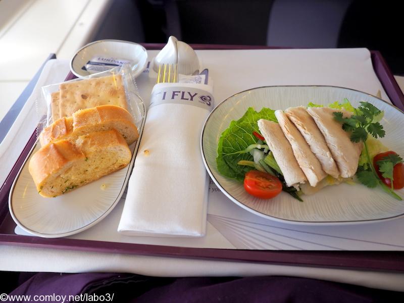 タイ国際航空 TG601 香港 ー バンコク ビジネスクラス機内食