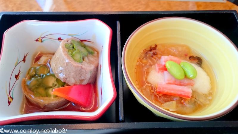 日本航空 JAL908 那覇 - 羽田 国内線ファーストクラス機内食 小鉢 　牛肉巻き 　クラゲ酢