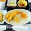日本航空 JAL904 那覇 - 羽田 国内線ファーストクラス機内食 昼食