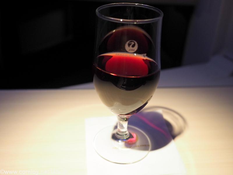 日本航空 JL34 羽田 - バンコク ビジネスクラス機内食 赤ワイン