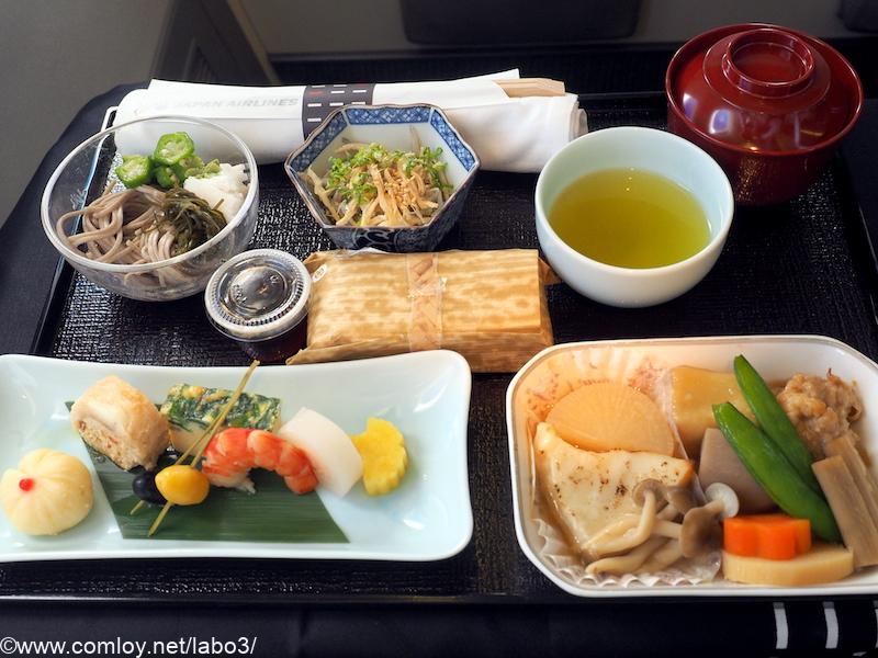日本航空 JL98 台北（松山） - 羽田 ビジネスクラス機内食 昼食