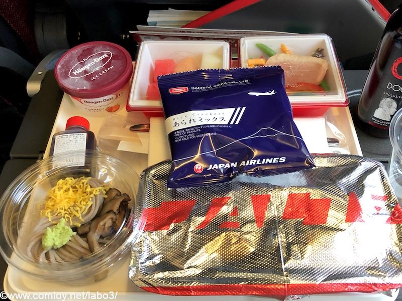 日本航空 JL29 羽田 - 香港 エコノミークラス 機内食