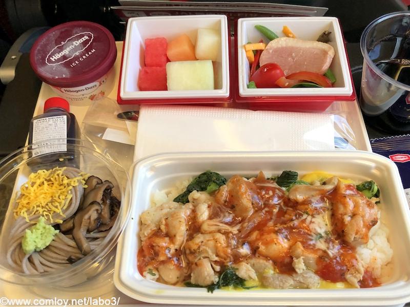 日本航空 JL29 羽田 - 香港 エコノミークラス　機内食