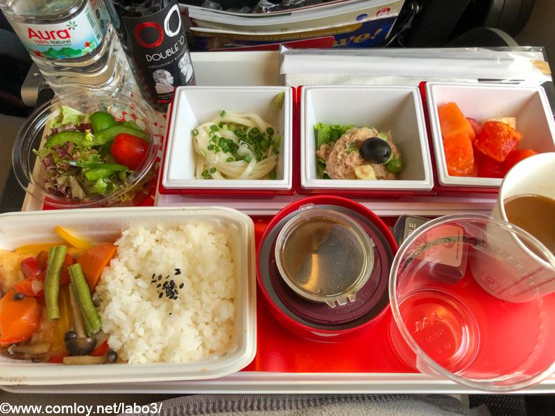 日本航空 JL32 バンコク - 羽田　エコノミークラス機内食