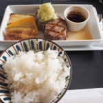 日本航空 JL31 羽田 - バンコク　ビジネスクラス　機内食 メインディッシュ