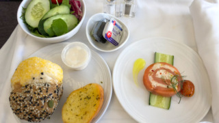マレーシア航空 MH70 クアラルンプール - 成田 ビジネスクラス機内食