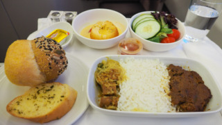 マレーシア航空 MH780 クアラルンプール - バンコク ビジネスクラス 機内食