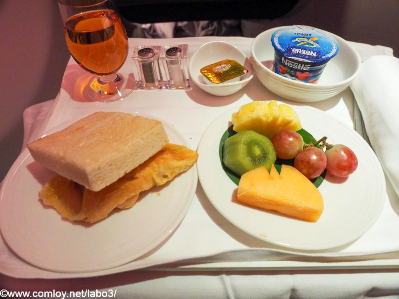 マレーシア航空 MH88 クアラルンプール - 成田 ビジネスクラス　機内食