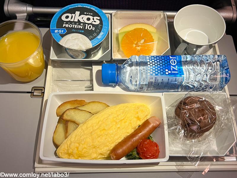 マレーシア航空 MH037 羽田 - クアラルンプール エコノミークラス機内食