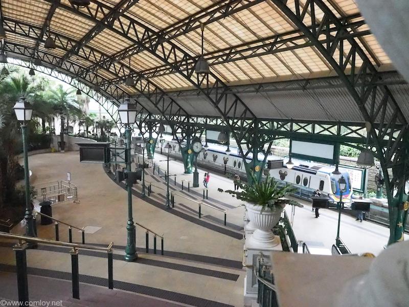 サニー・ベイ駅