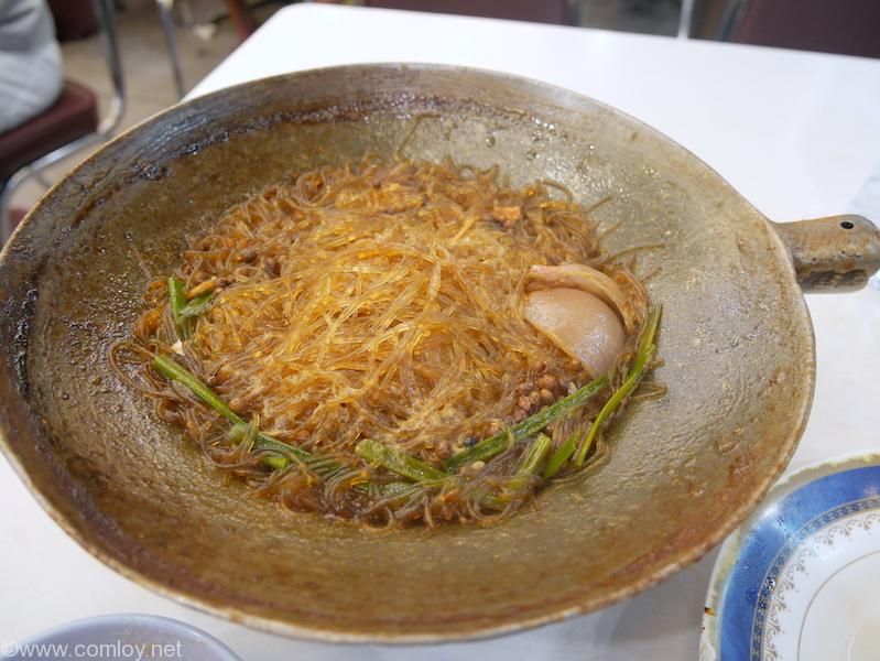 Steamed big prown with vermicelli THB200