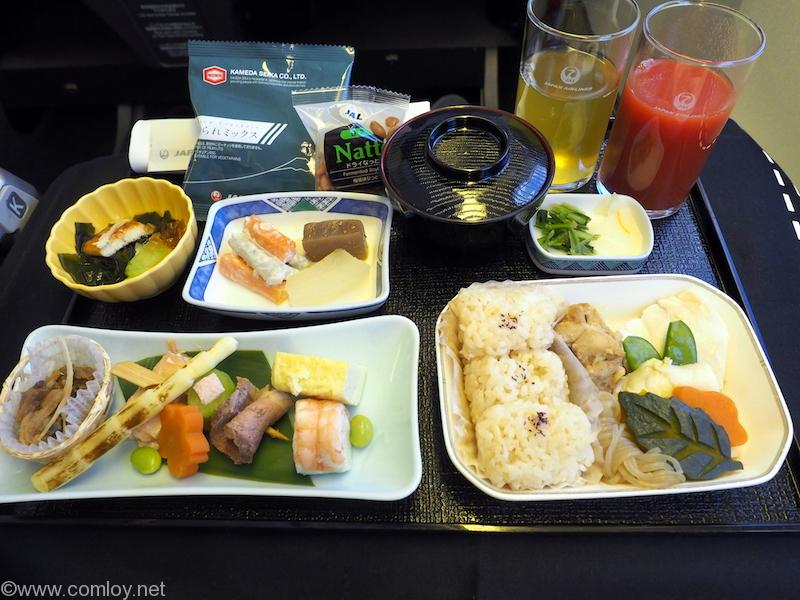 日本航空 JL98 台北(松山)-羽田 ビジネスクラス機内食
