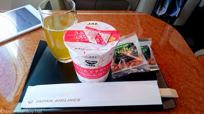 日本航空JAL908 沖縄-羽田 国内線ファーストクラス機内食