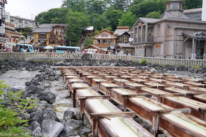 草津温泉 湯畑
