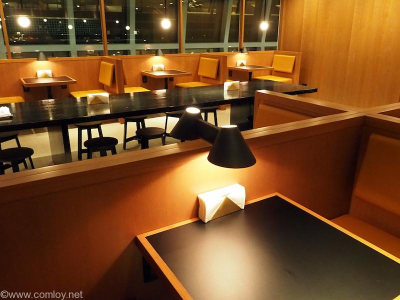 バンコク スワンナプーム空港 キャセイパシフィック航空ラウンジ