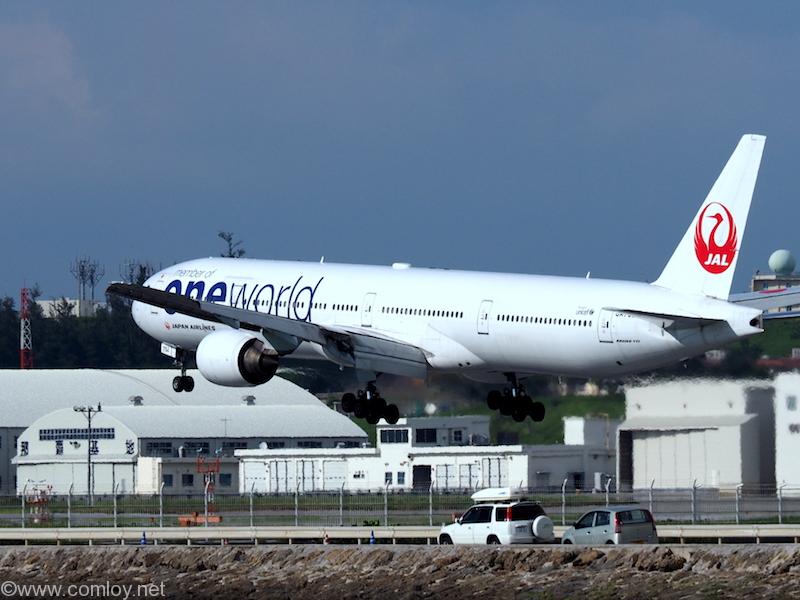 JAL B777 ONEWOLD塗装 ランディング