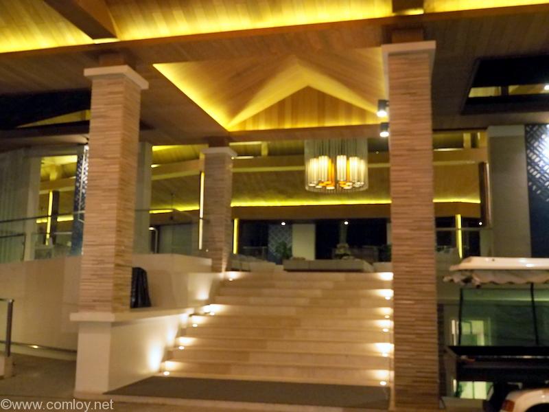 CENTARA GRAND WEST SANDS RESORT & VILLAS PHUKET