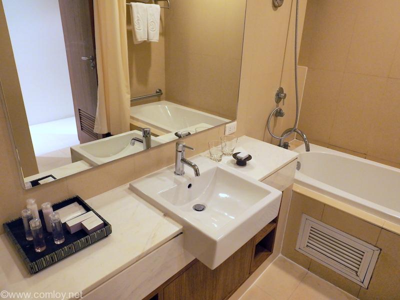 CENTARA GRAND WEST SANDS RESORT & VILLAS PHUKET