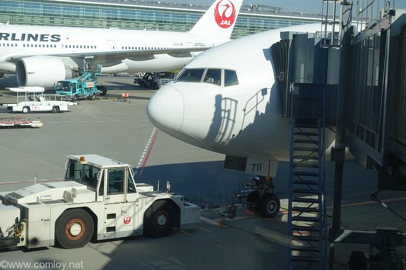 機体番号:JA711J シリーズ: B777-200 型式: Boeing777-246/ER 製造番号: 33396/533 登録: 2005/08