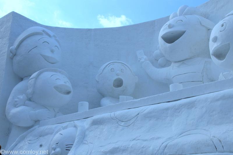 SAPPORO SNOW FESTIVAL 2015 さざえさん雪像
