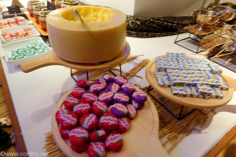 「MARINA MANDARIN」朝食ビュッフェ