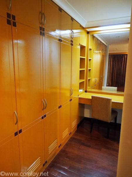 ADMIRAL SUITES