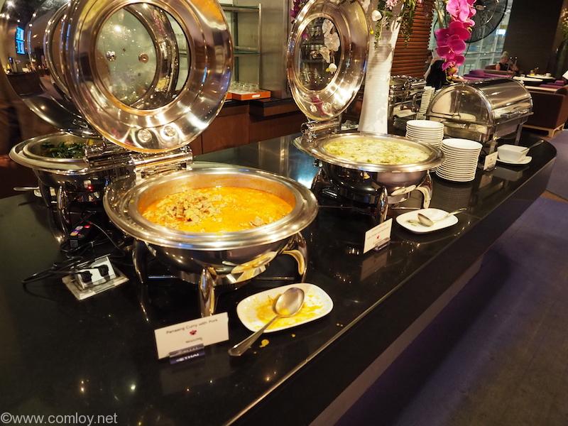スワンナプーム空港 タイ航空ラウンジ