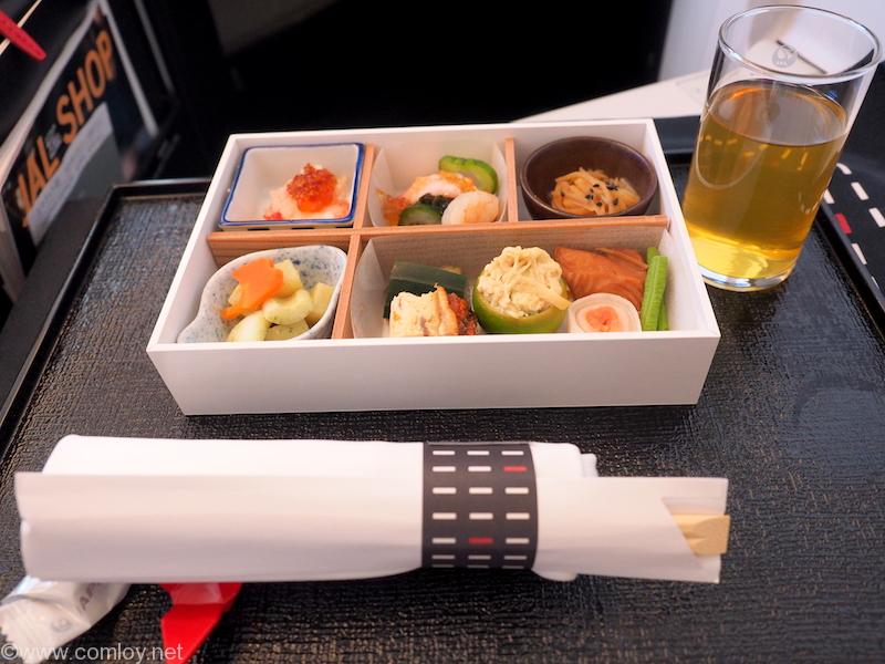 日本航空 JL32 バンコク ー 羽田 ビジネスクラス機内食