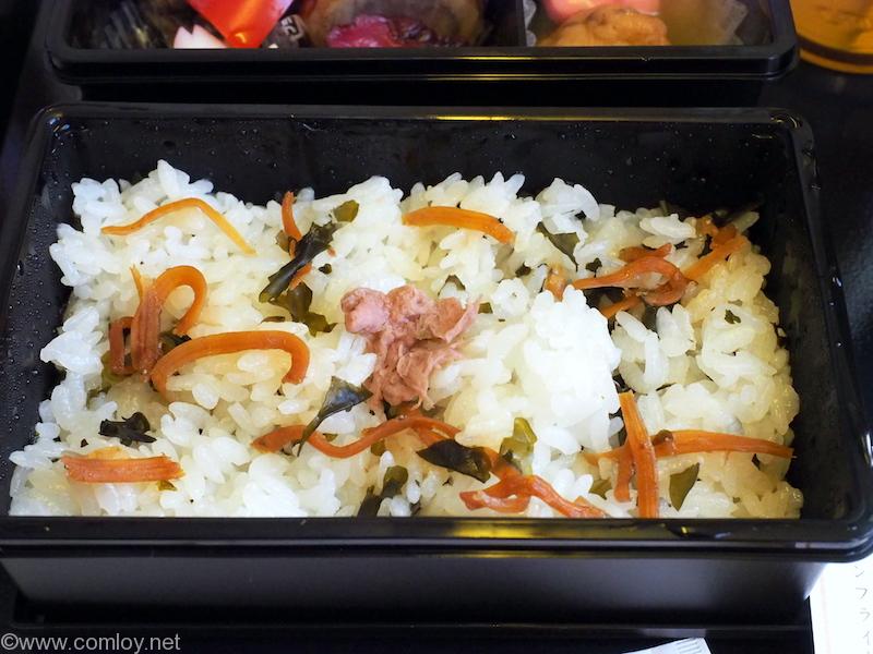 全日空 ANA464 沖縄 - 羽田 プレミアムクラス機内食