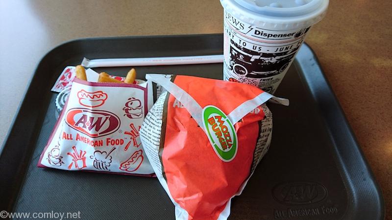 那覇空港 A&W