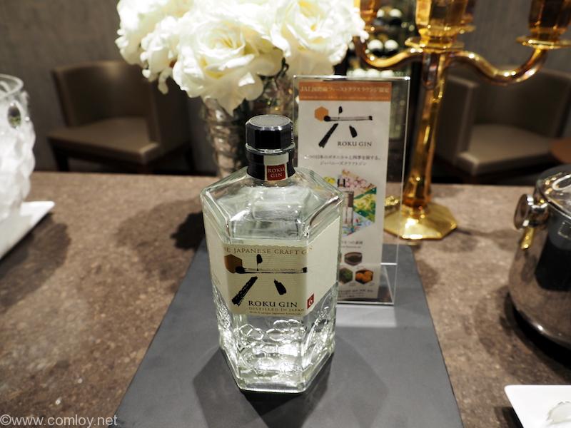「RED SUITE」 ROKU GIN