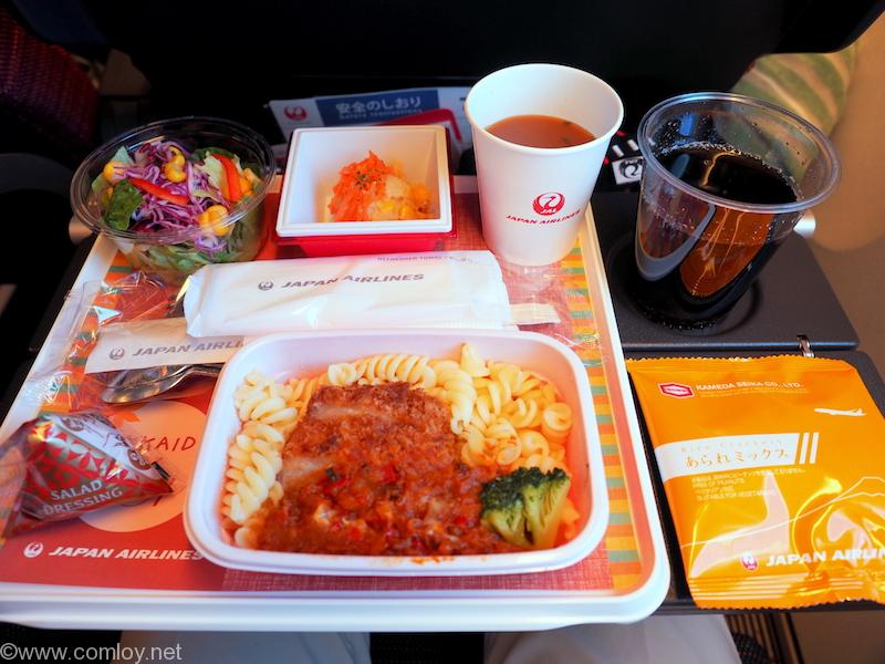 日本航空 JL29 羽田 - 香港 エコノミークラス機内食
