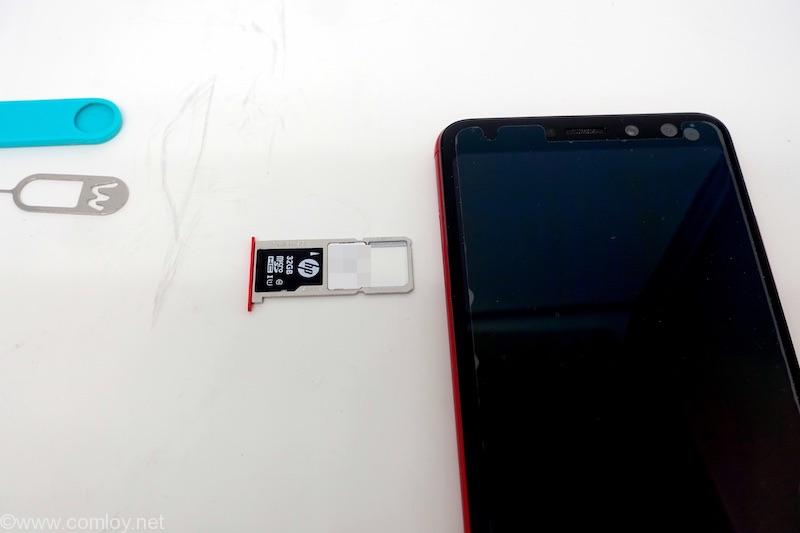 g08はSIMスロット2つとmicroSDスロットが独立